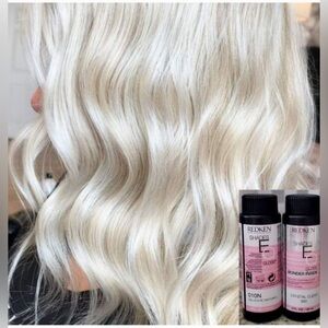 Redken Shades EQ Gloss in Delicate Natural Blonde